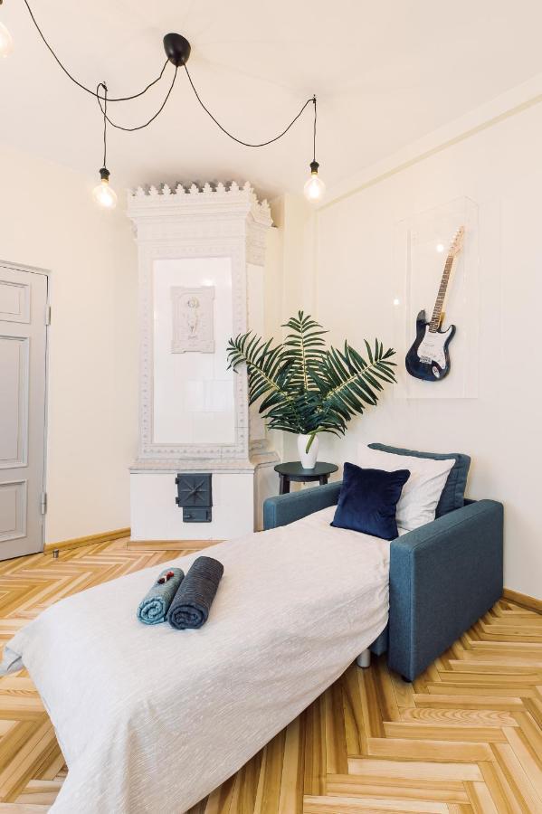Elvis Apartment/11 Beds/6 Bedrooms/Riga Old Town 外观 照片